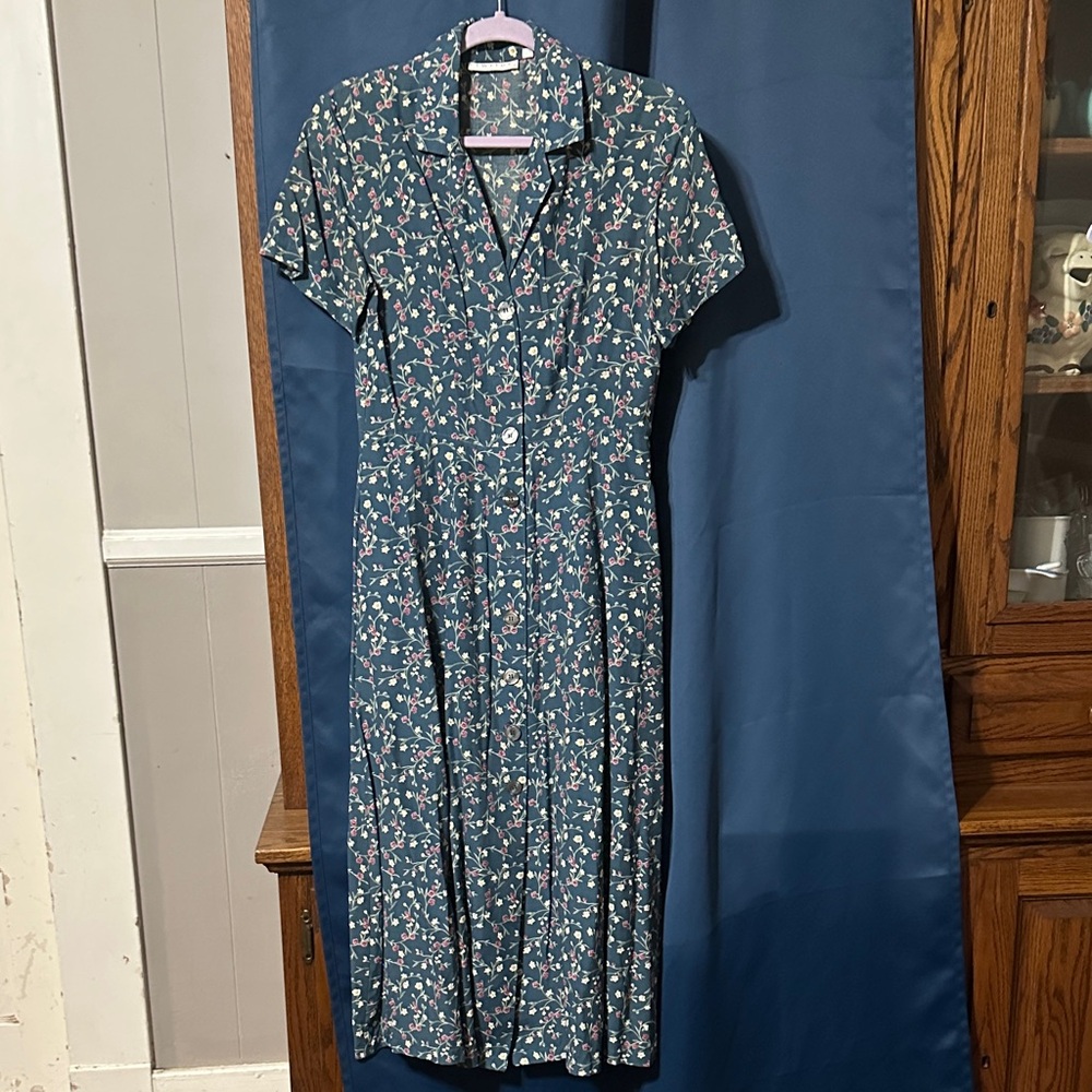 Tweeds Blue Floral Midi Dress